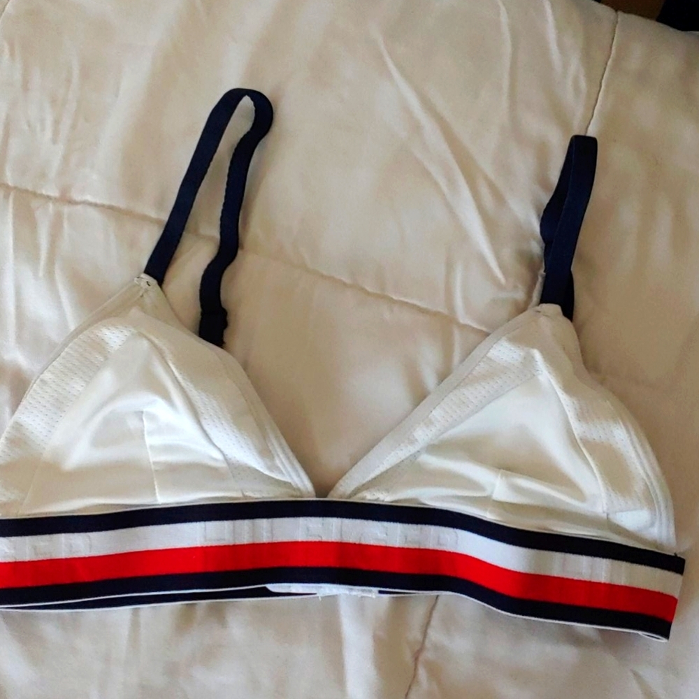 Tommy Hilfiger triangle bra